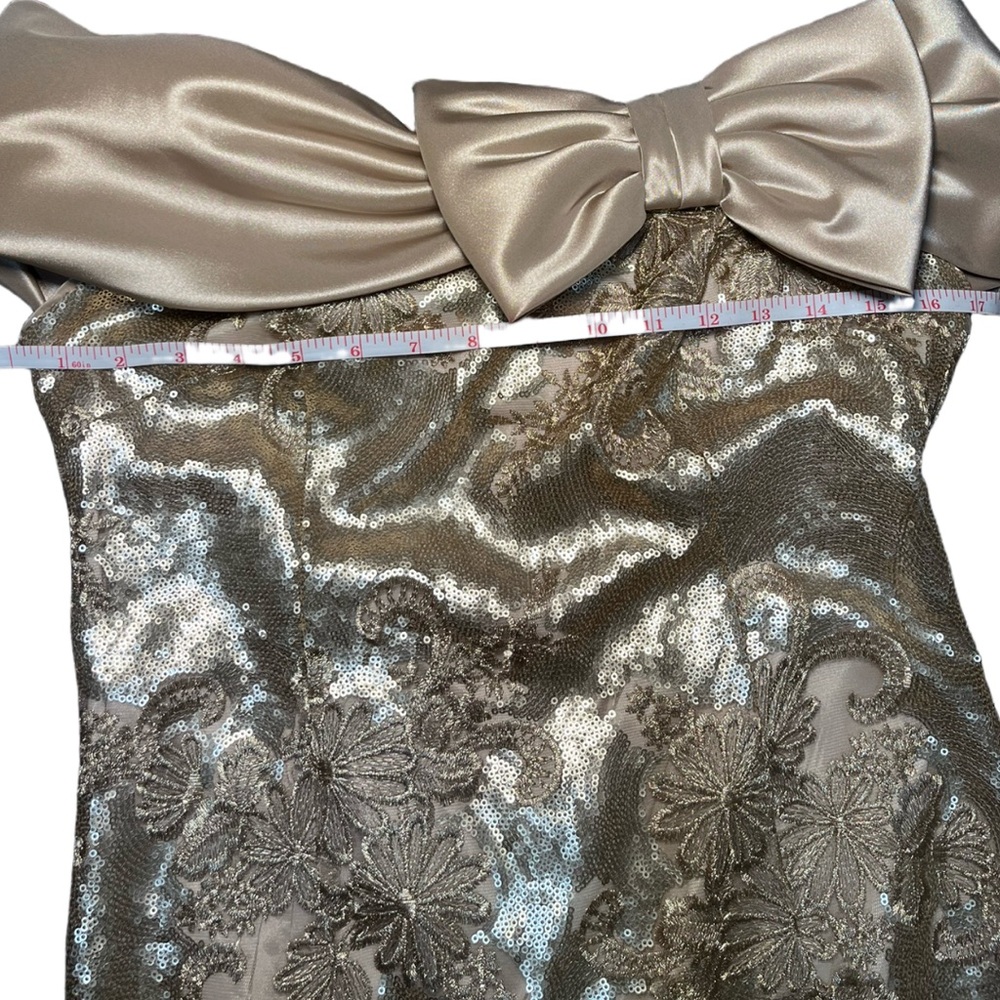 Teri Jon for Rickie Freeman - Off shoulder Gold Bow Cocktail Dress - Picture 5 of 7